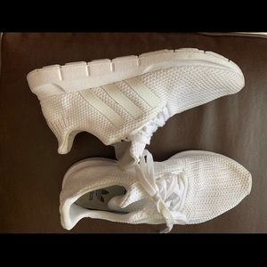 Adidas Women’s Swift Run